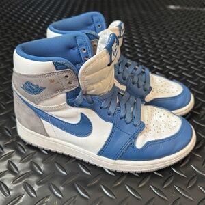 Size 5.5  Jordan 1 Retro OG High True Blue